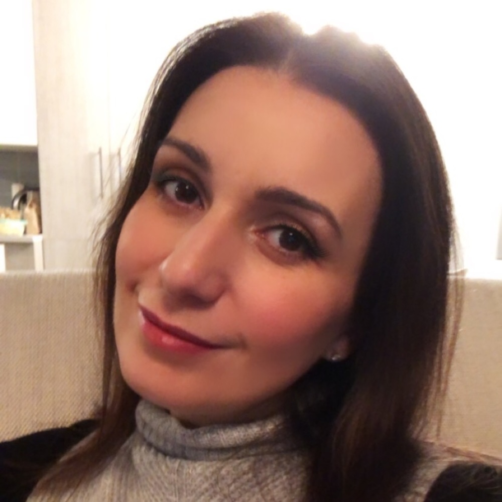 Meet your Posher, Mirie